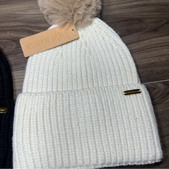 2 Women’s Steve Madden Beanie Pom Cap Black/Brown - Picture 4 of 11